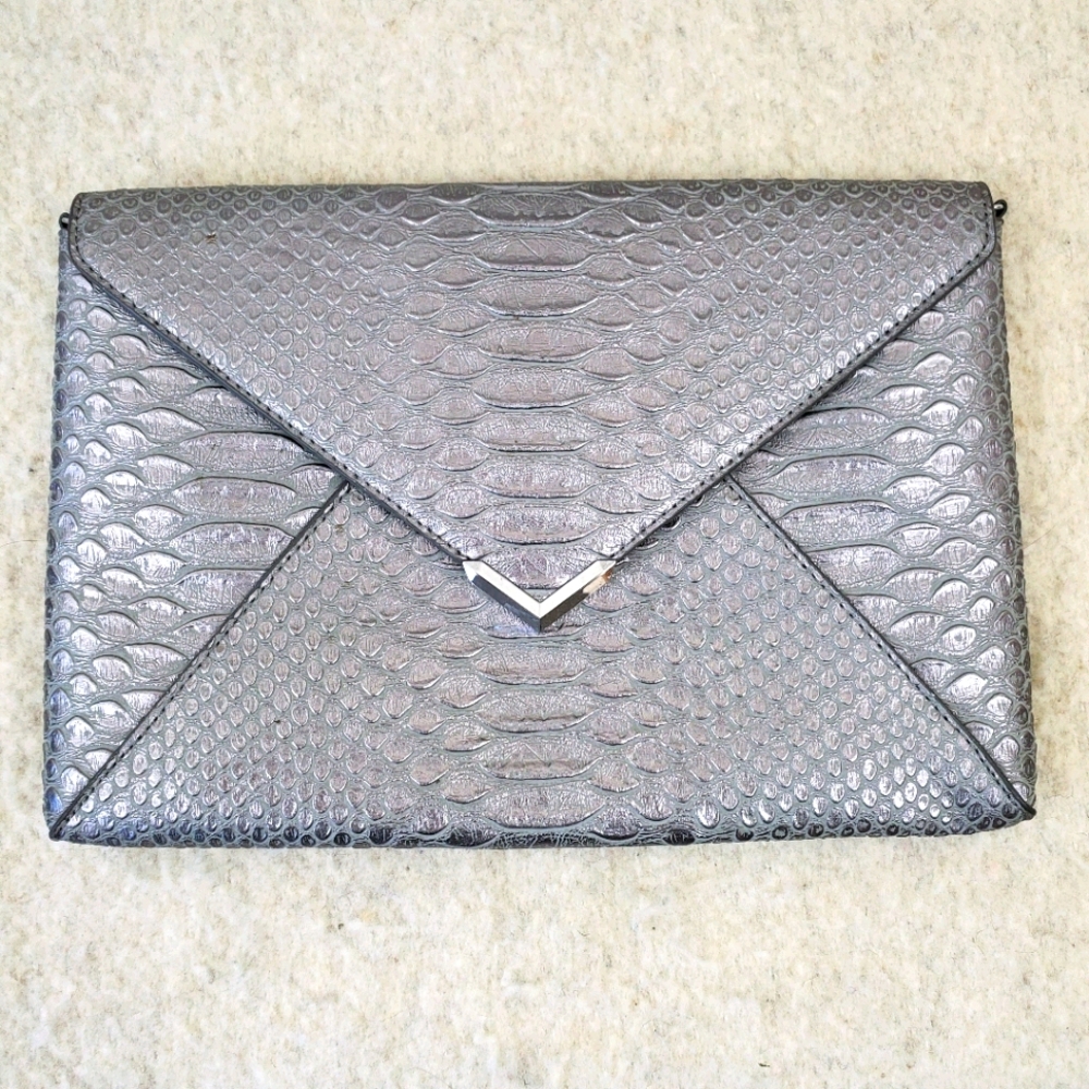 Stella & Dot Embossed Snake Silver Clutch